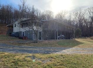 894 Teaberry Rd, Bedford, PA 15522