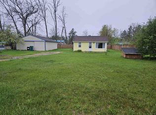 4193 E Oakley Rd, Harrison, MI 48625
