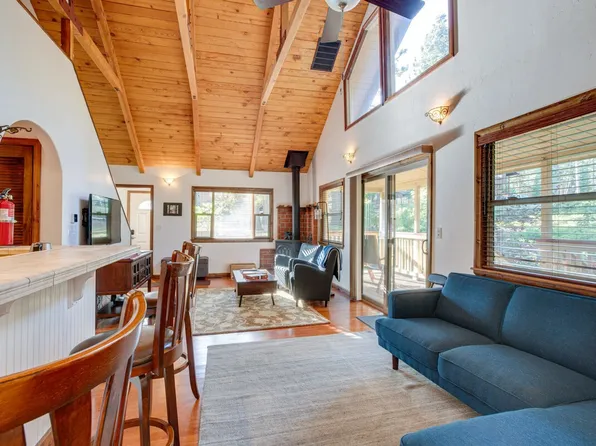 932 Kiowa Dr #Id1386243p, South Lake Tahoe, CA 96150