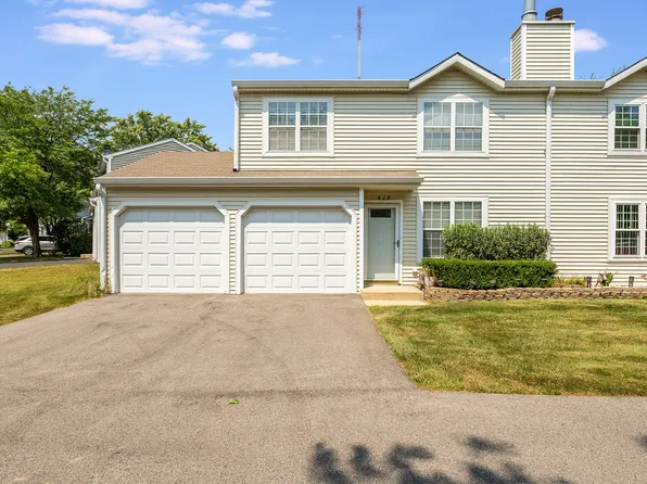 428 Normandie Ln, Round Lake Beach, IL 60073