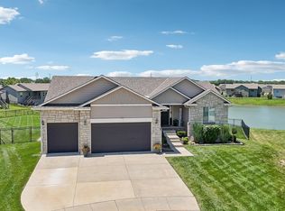 1913 E Violet Ct, Andover, KS 67002