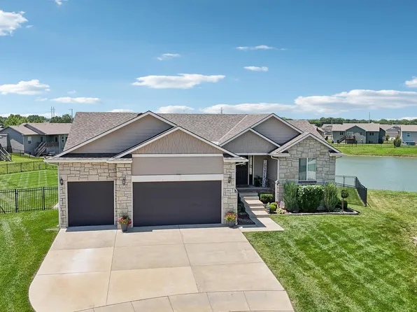 1913 E Violet Ct, Andover, KS 67002