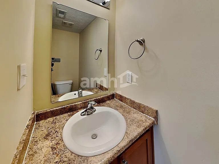 11408 Loudon Ln — Photo 8