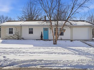 5504 Arrowwood Dr, Columbia, MO 65202