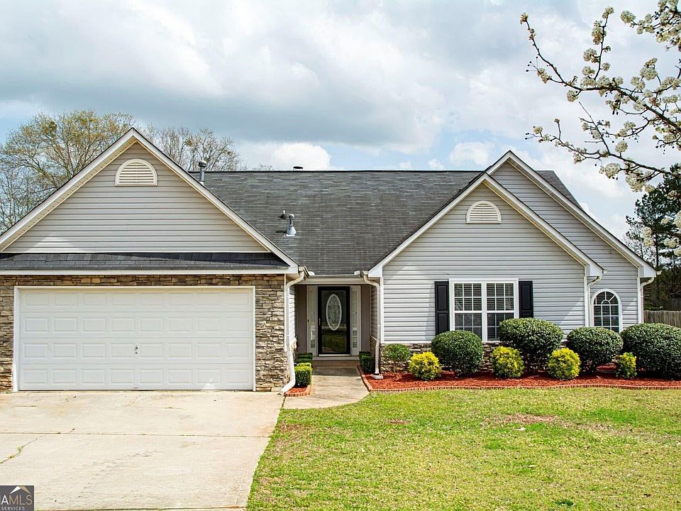 1st image of 5395 Yellow Pine Dr