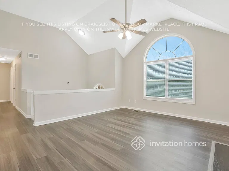 4194 Morningside Cir — Photo 2