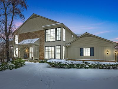 7227 Creeks Bend Dr, West Bloomfield, MI, 48322