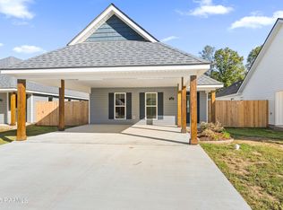 228 Camerons Cove Dr, Carencro, LA 70520