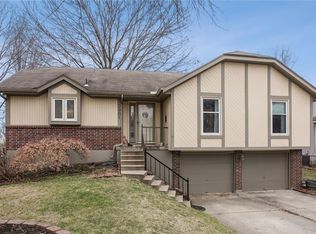 3901 SW 10th Street Ter, Blue Springs, MO 64015