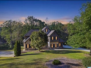 707 Saint Andrews Pkwy, Oneonta, AL 35121