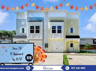 112 Market St, Lake Dallas, TX 75065