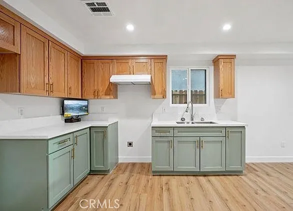 10422 1/2 Graham Ave — Photo 31
