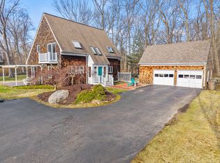 82B Old Black Point Rd, Niantic, CT 06357