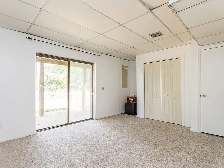1124 Mountain View Dr — Photo 25