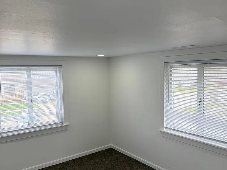 444 S William St #2 — Photo 9