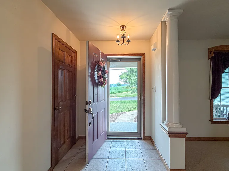 1387 Sheep Hill Rd — Photo 5