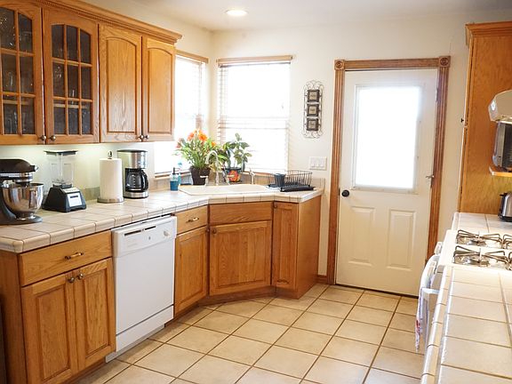 3rd image of 1709 3rd St