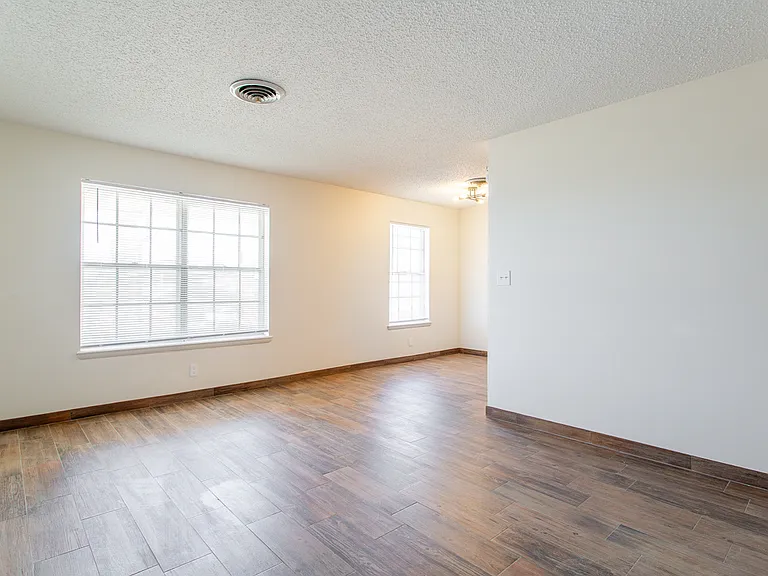 621 S Hayes St #6 — Photo 2
