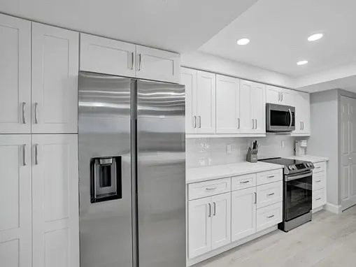 955 Egret Cir #405 — Photo 3