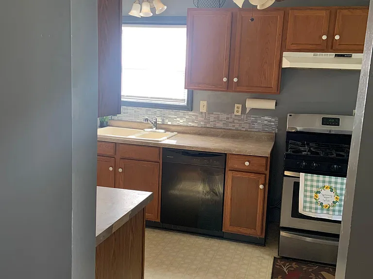 1816 Pierson Pkwy — Photo 7