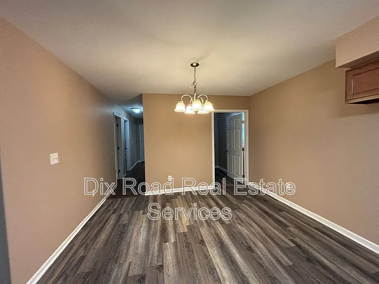 601 Brelsford Ave — Photo 11