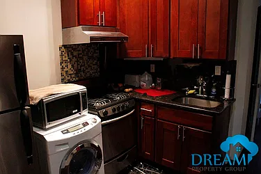 Rented by Dream Property Group LLC