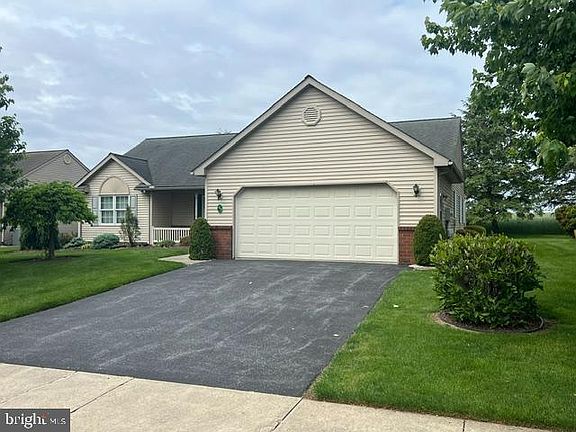 2nd image of 63 Arbor Dr
