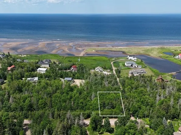 88 Centrale Ave #31, Beaubassin East, NB E4P 6Y4