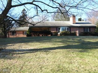 245 Overhill Dr, Chambersburg, PA 17202