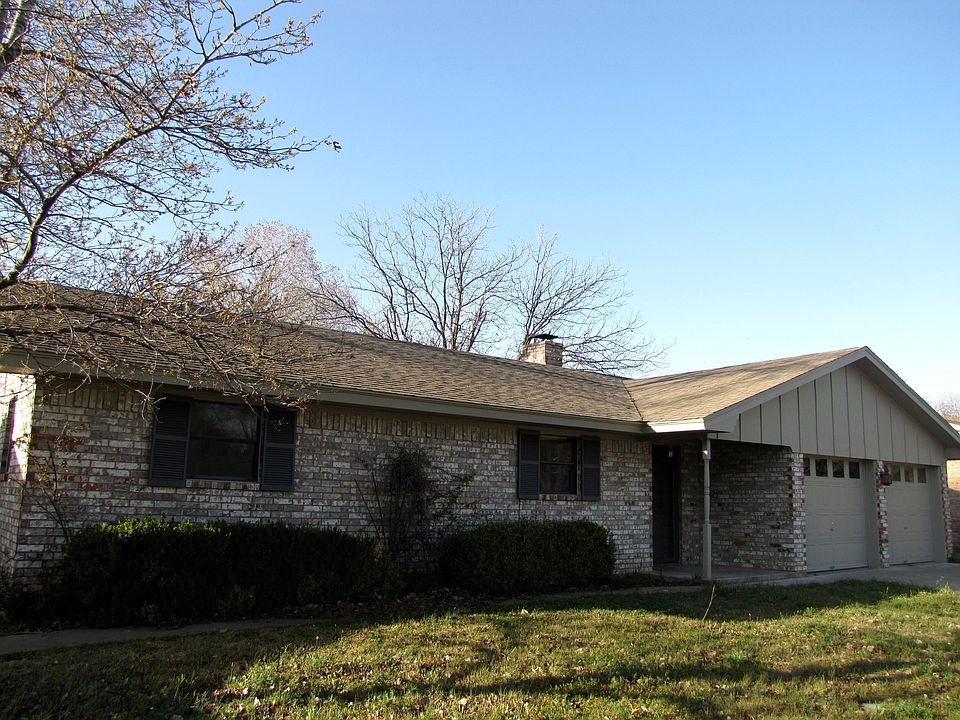 1st image of 2605 Jasmine St