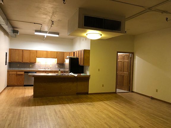2nd image of 28 S 3rd St #6