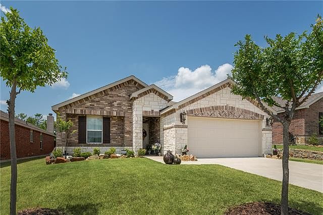 1st image of 2929 Aspen Way