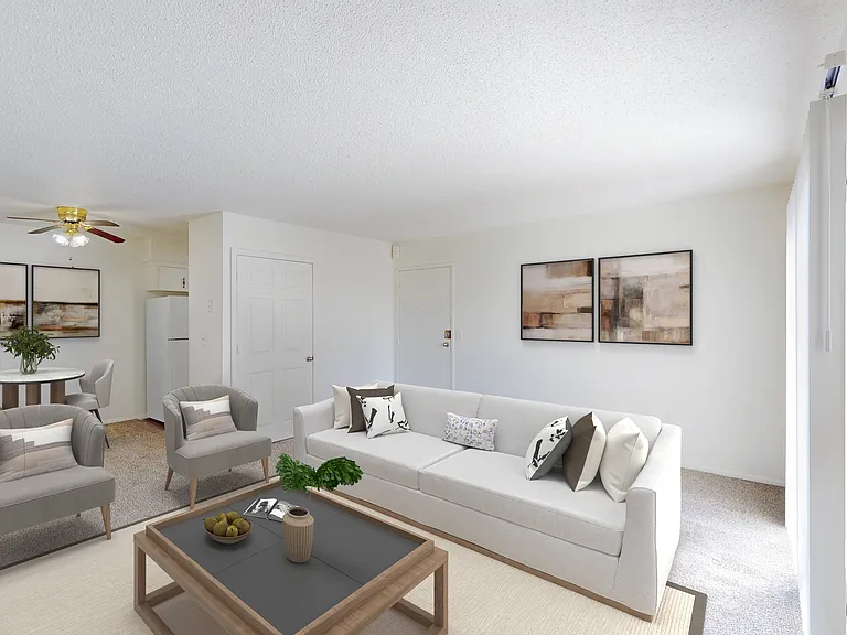 Riviera Apartments — Photo 18