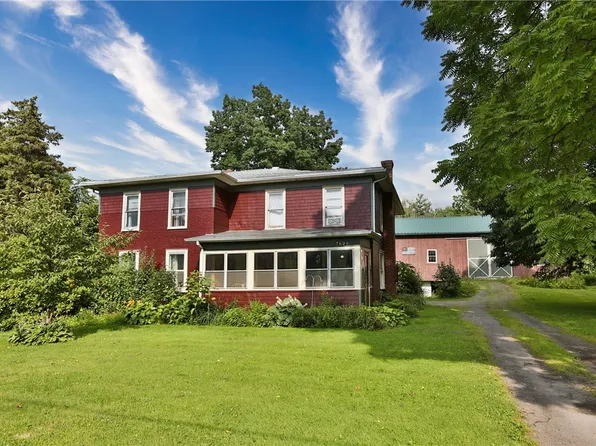 7626 Jay St, Williamson, NY 14589