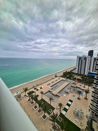 1830 S Ocean Dr #2004 Photo 1