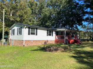 2330 Terrapin Track Rd, Washington, NC 27889