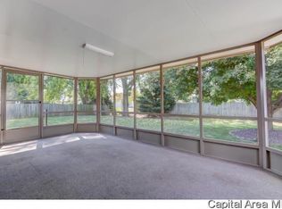 201 Appomattox Dr, Springfield, IL 62711