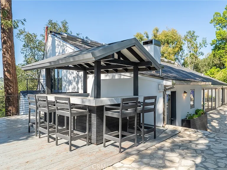 9653 Oak Pass Rd — Photo 29