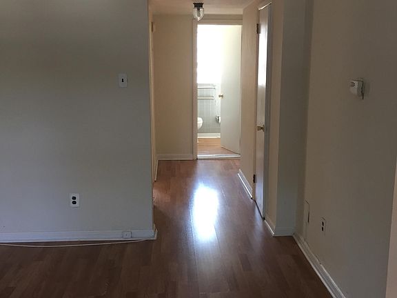 2nd image of 8133 Cresco Ave APT 2A