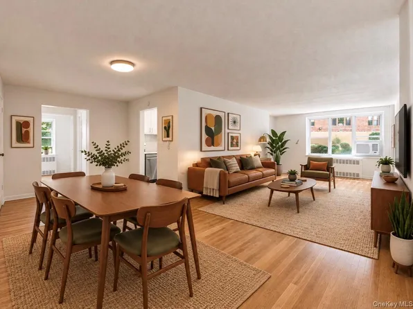 1850 211th Street #1J, Bayside, NY 11360