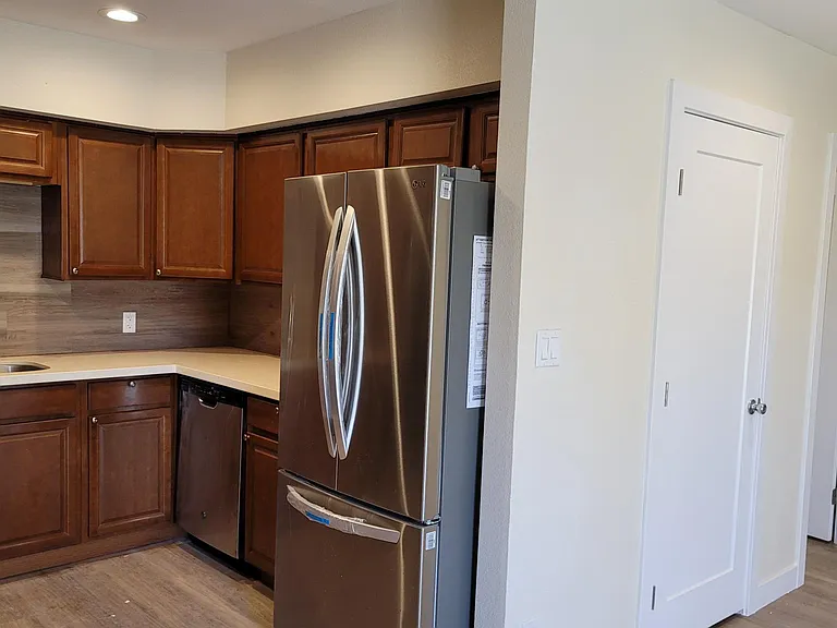 Refrigerator, Dishwasher