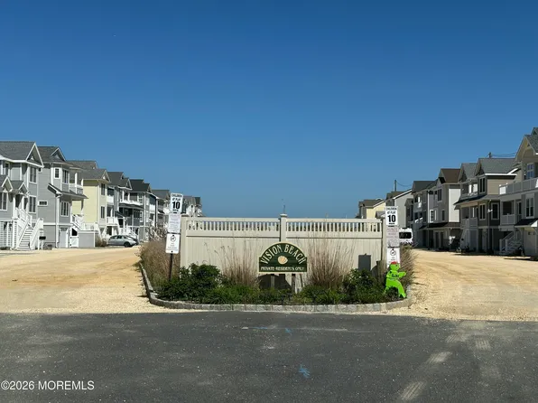15 S Beach Drive, Seaside Heights, NJ 08751