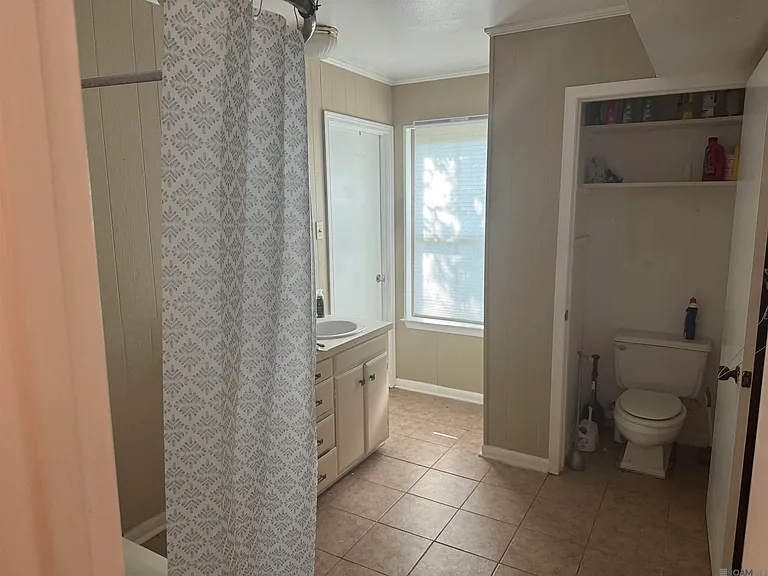 5650 Highland Rd #C — Photo 11
