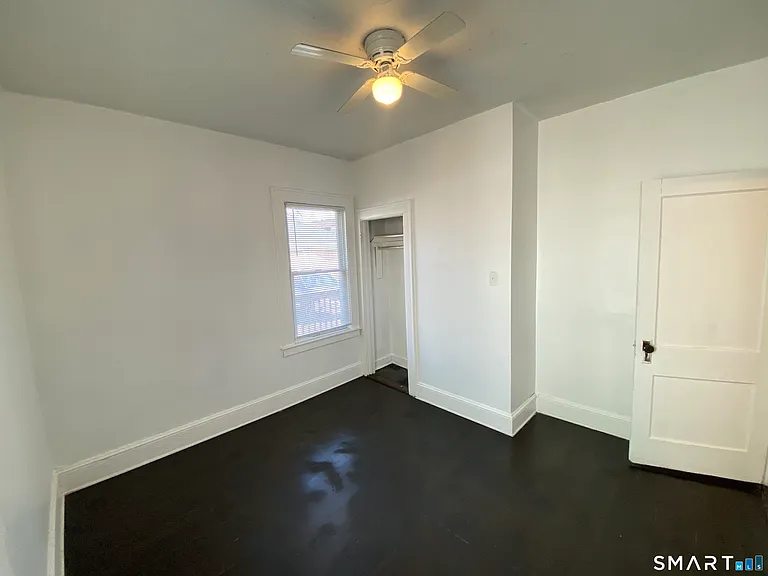 54-56 Westbourne Pkwy #1 — Photo 10