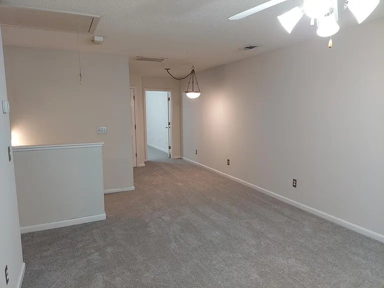 893 Brickleridge Ln SE — Photo 8