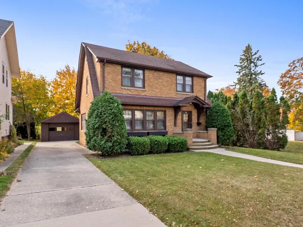 911 Reed STREET, Plymouth, WI 53073