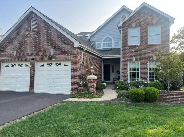 304 Woods Mill Terrace Ln, Chesterfield, MO 63017