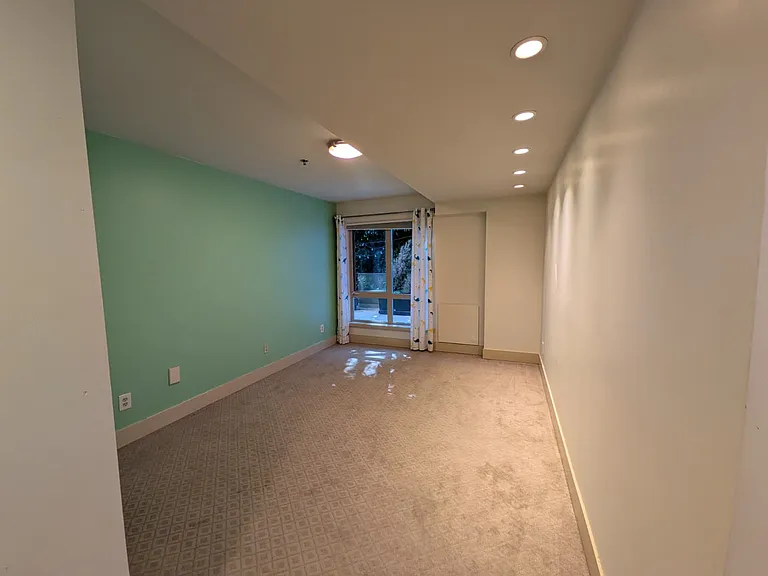 500 5th Ave W #101 — Photo 32