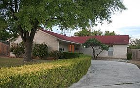 1st image of 13610 Oak Mdws
