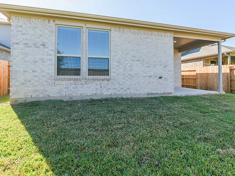 14483 Cedar Ledge Ln — Photo 26